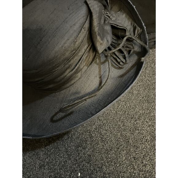 BLACK VINTAGE HAT Ruth Kropveld Chapeau Creations Handmade Church Derby Silk EUC main image 16